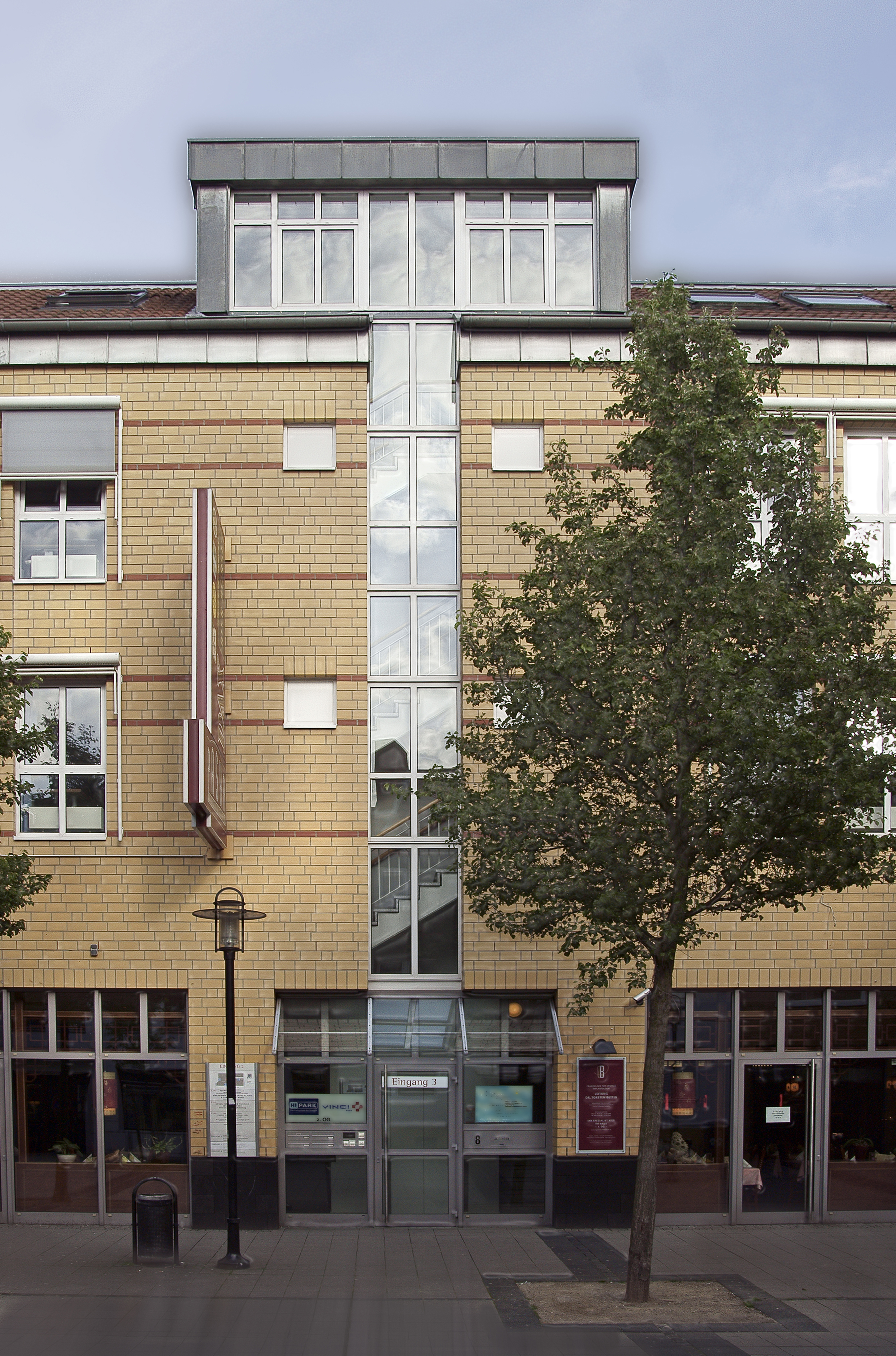 Zahnarzt Hildesheim bietet patienten das komplette Spektrum der Oralchirurgie